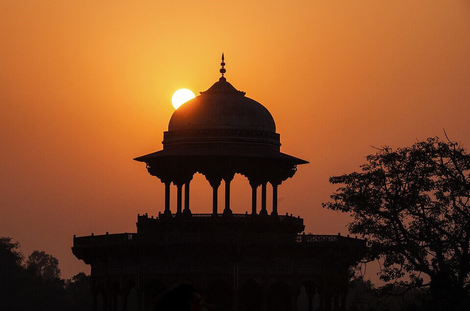 Delhi to Agra outstation journey view - view 6