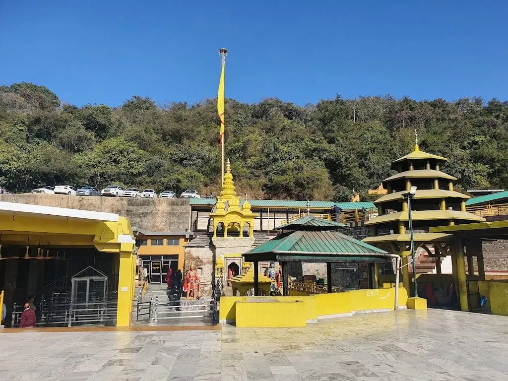 Delhi to Baglamukhi Mata Mandir outstation journey view - view 5